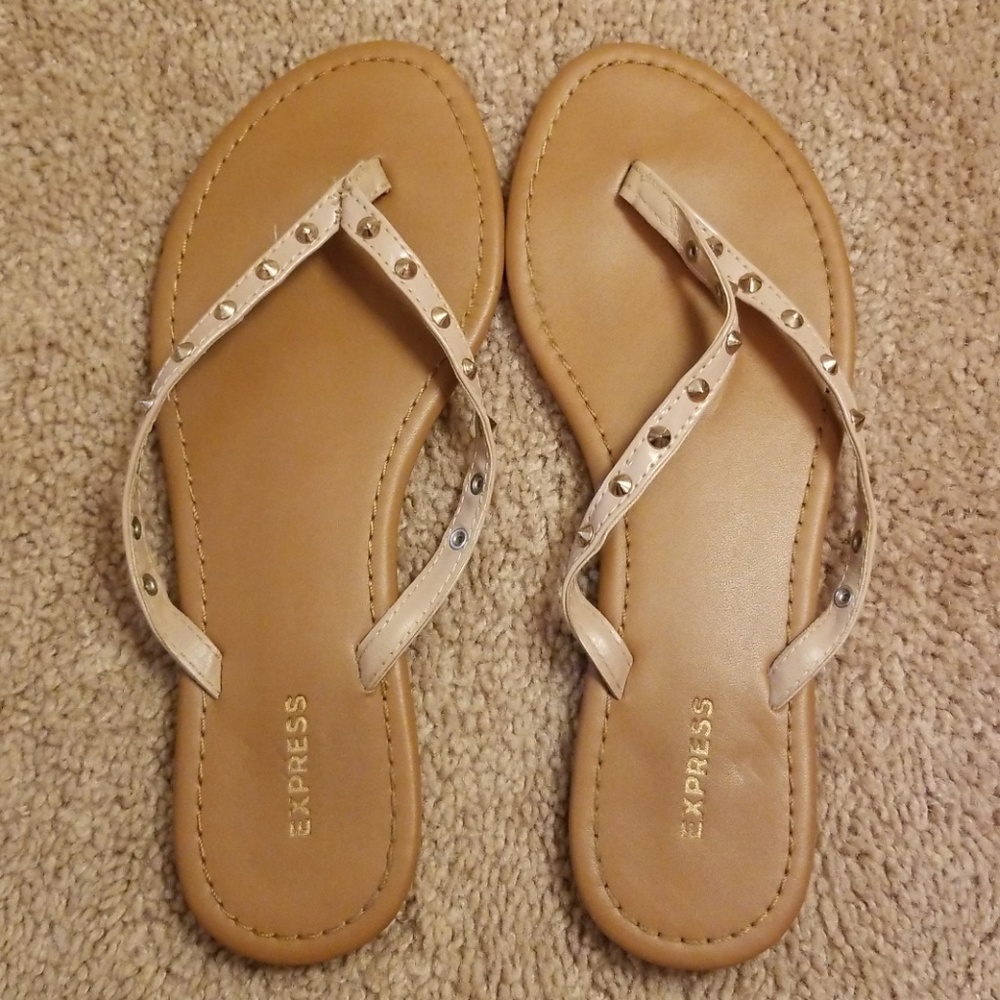 Express Sandals